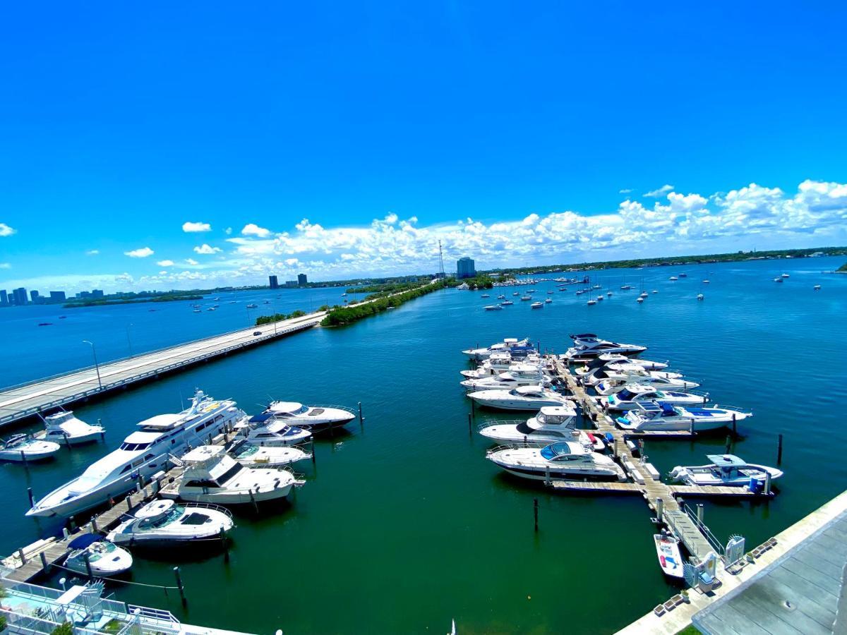 Premium Modern Waterfront Apartment With Miami Skyline View On The Bay 5 Mins Drive To Miami Beach With Free Parking Eksteriør bilde